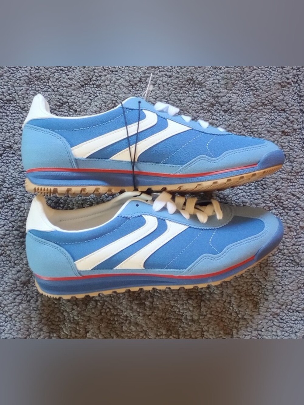 NWT No Boundaries Blue & White Retro Lace Up Jogger Sneakers, Size 9 & 8.5 - Picture 3 of 5
